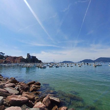 Casa Lerici Holidays Exterior photo